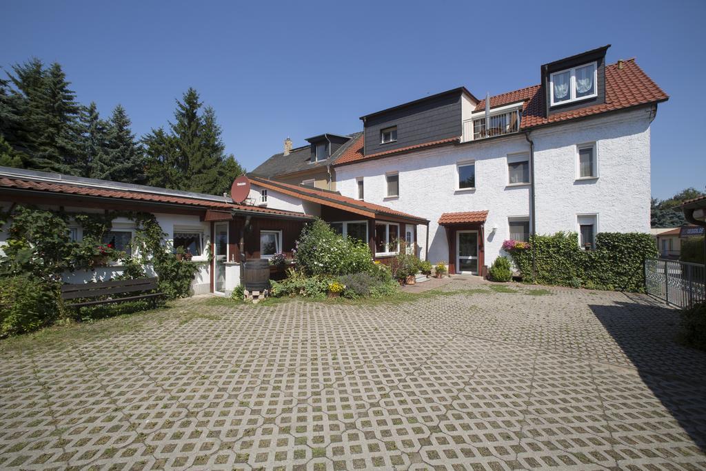 Auberge Leipzig Hotel Exterior photo